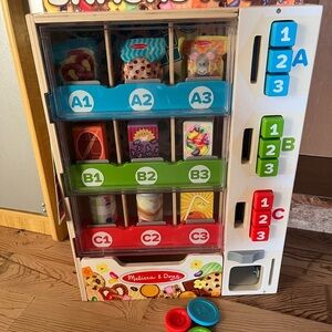 Melissa and Doug vending machine
